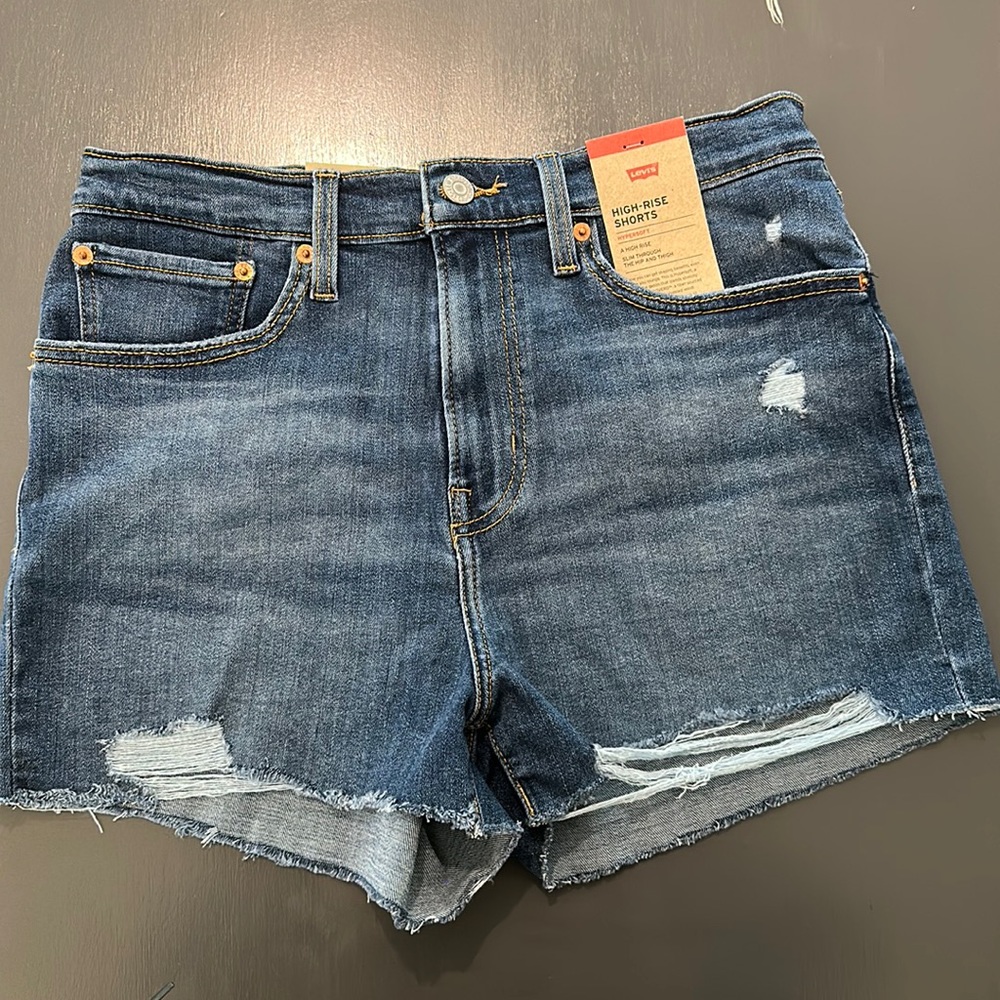 Levi’s high rise shorts
